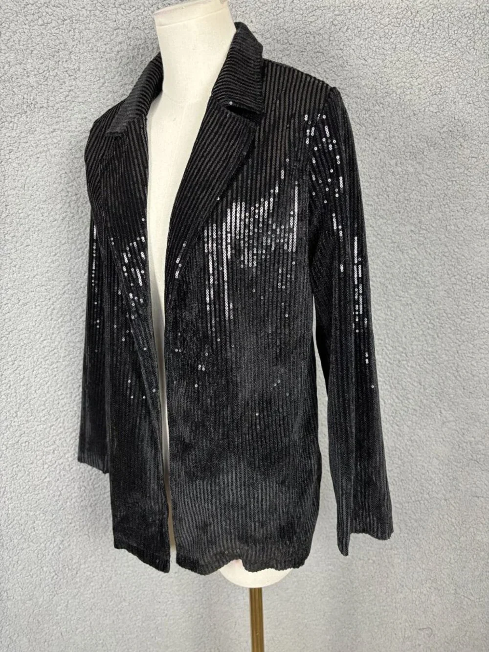 Women's Black Sequin Blazer Jacket With Striped Velvet Texture Small NWOT's - Picture 4 of 8